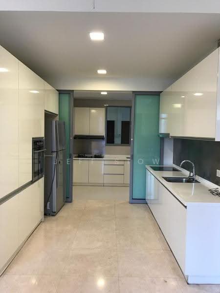 Condominium for Sale at Hampshire Residences - Jeff Siow - Kitchen - PropertyGuru.com.my