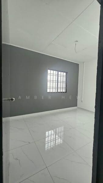 Rumah Teres 2-Tingkat untuk Dijual di Taman Air Biru (Pasir Gudang) - Amber Hew - Interior - PropertyGuru.com.my