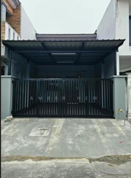 Rumah Teres 2-Tingkat untuk Dijual di Taman Air Biru (Pasir Gudang) - Amber Hew - Exterior - PropertyGuru.com.my