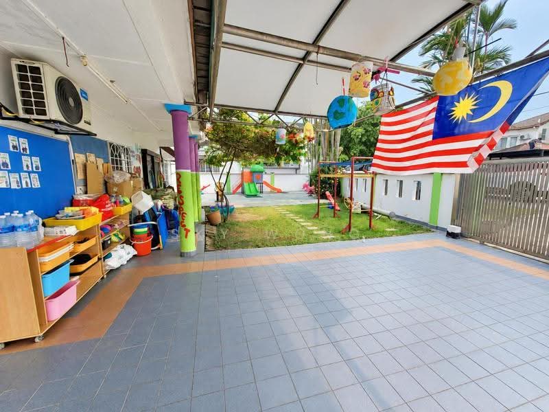 2-storey Terraced House for Sale in BANDAR PUCHONG JAYA (Puchong) - Sky Wong - Exterior - PropertyGuru.com.my