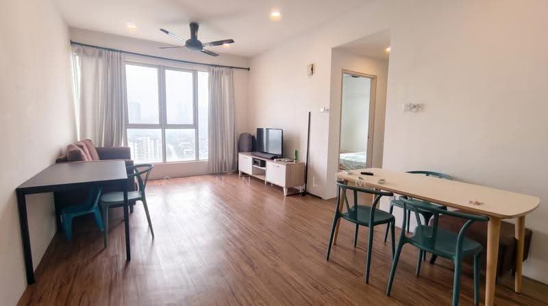 Kondominium untuk Disewa di Residensi Gembira 737 - Sonny Lim - Living Room - PropertyGuru.com.my