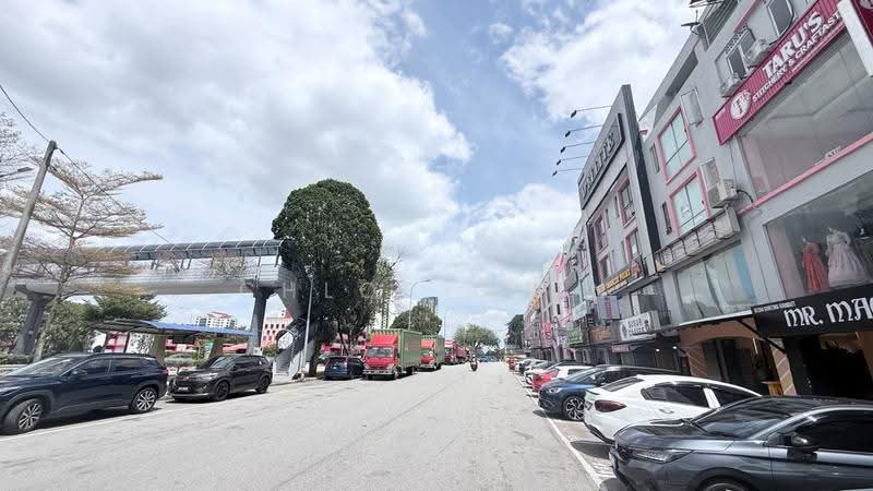 Shop for Sale in Larkin (Johor Bahru) - Chloe Chin - Exterior - PropertyGuru.com.my