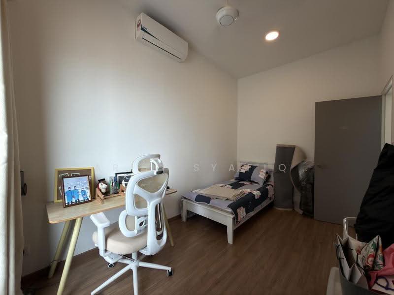 Service Residence for Sale at Zeta @ One South - Ariff Syafiq - Bedroom - PropertyGuru.com.my