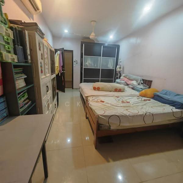 2-storey Terraced House for Sale in Taman Bukit Maluri (Kepong) - Vicky Tay - Bedroom - PropertyGuru.com.my