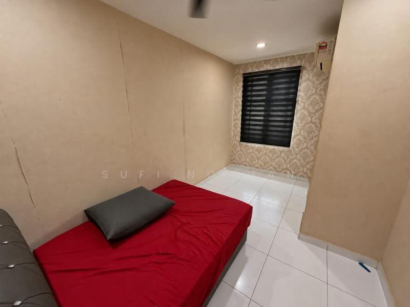 2-storey Terraced House for Sale in Taman Kempas Indah (Tebrau) - Sufi Norman - Bedroom - PropertyGuru.com.my
