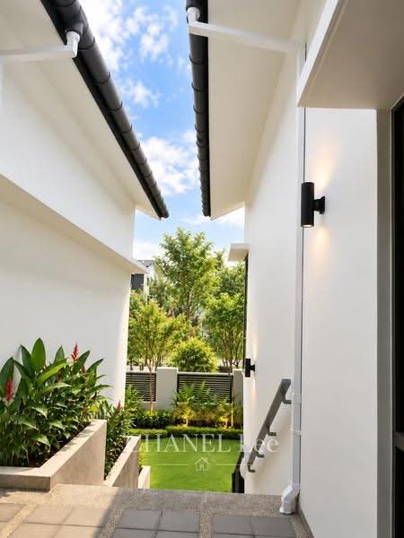 Bungalow House for Sale in Valencia (Sungai Buloh) - Chanel Lee - Exterior - PropertyGuru.com.my