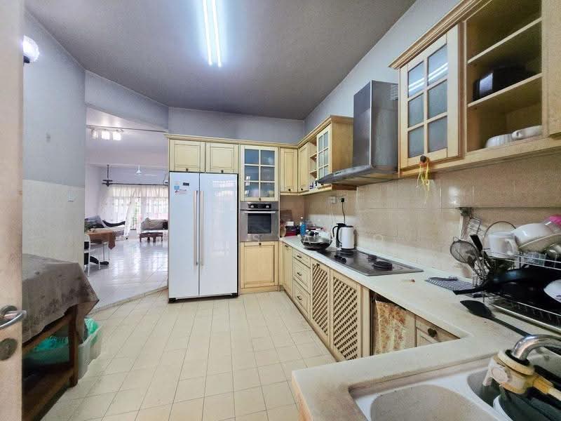 2-storey Terraced House for Sale in Seri Utama Damansara (Kota Damansara) - Zul Syafiq - Kitchen - PropertyGuru.com.my