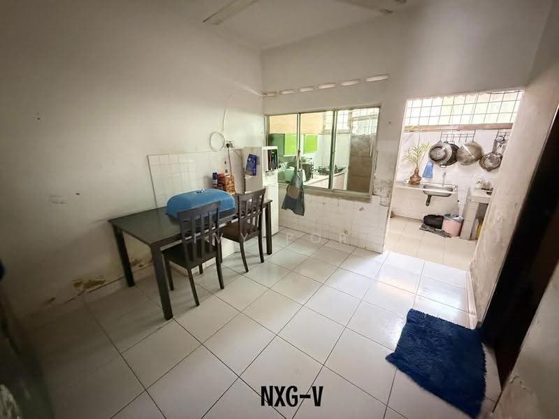 2-storey Terraced House for Sale in Taman Saujana (Klang) - Ivy Por - Kitchen - PropertyGuru.com.my