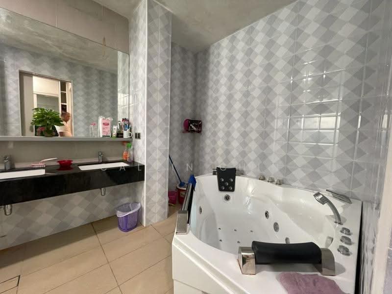 Bungalow House for Sale in Wangsa Maju (Kuala Lumpur) - calvin Chin - Bathroom - PropertyGuru.com.my