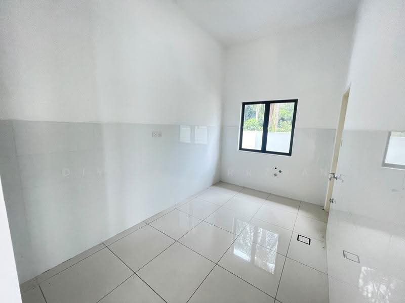 Semi-Detached House for Sale in Dengkil (Selangor) - Diyana Norrzuan - PropertyGuru.com.my