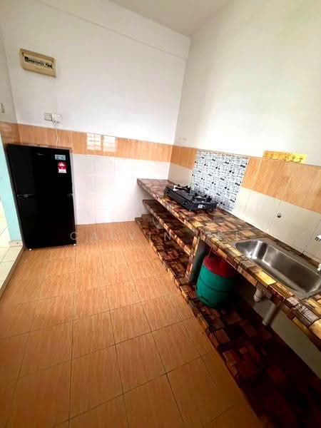 Apartment for Sale at Indah Court Apartment - Calvin Lee - Kitchen - PropertyGuru.com.my
