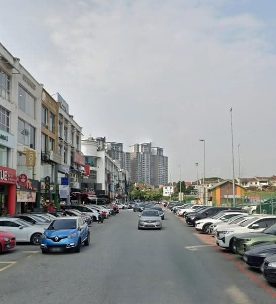 Shop / Office for Sale in Bandar Puteri Puchong (Puchong) - Tracy Leong - Exterior - PropertyGuru.com.my