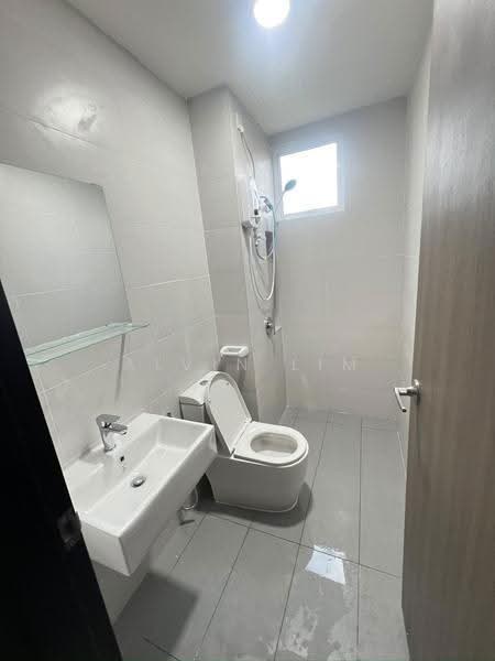 Service Residence for Rent at TRELLIS RESIDENCES - Alvin Lim - Bathroom - PropertyGuru.com.my