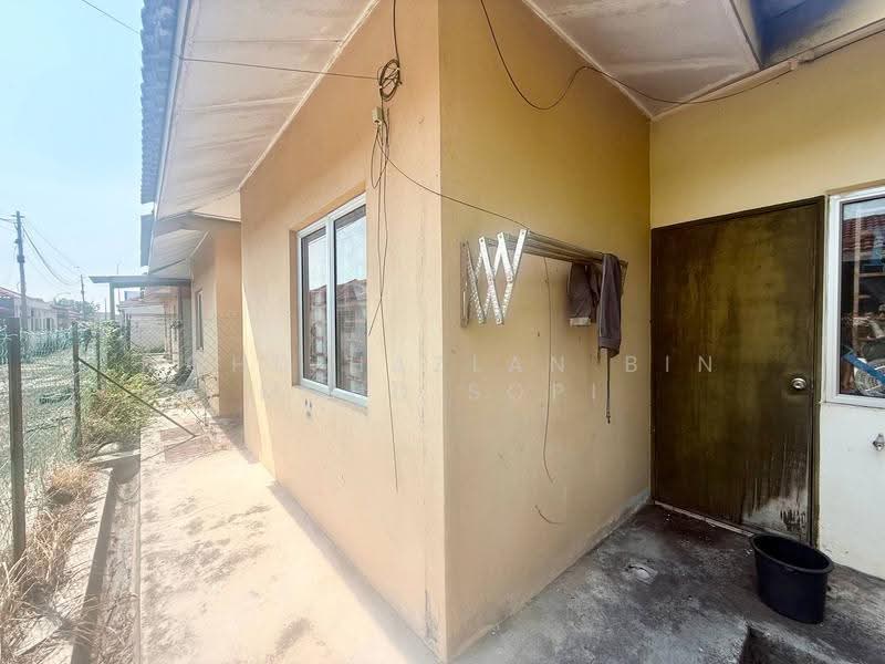1-storey Terraced House for Sale in Taman Malawati (Kuala Selangor) - Mohd Hazlan bin Mohd Sopi - PropertyGuru.com.my