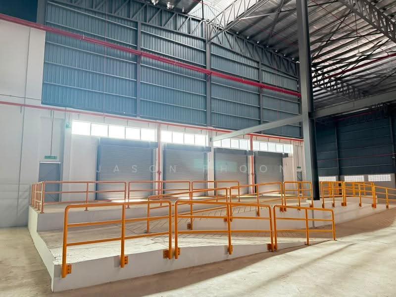 Kilang untuk Disewa di Kulim (Kedah) - Jason Phoon - loading bay - PropertyGuru.com.my
