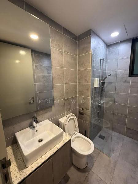 Service Residence for Rent at Millerz Square Serviced Residence - Seon Wong - Bathroom - PropertyGuru.com.my