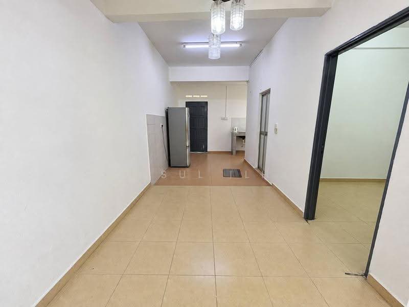 2-storey Terraced House for Sale in Banting (Selangor) - Syamsul Ilham - Interior - PropertyGuru.com.my