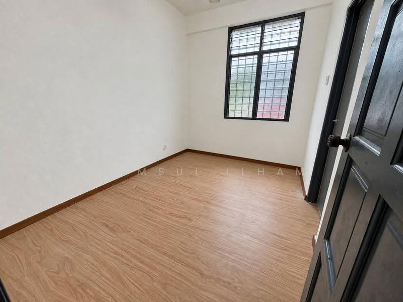 2-storey Terraced House for Sale in Banting (Selangor) - Syamsul Ilham - Interior - PropertyGuru.com.my