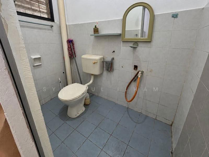 2-storey Terraced House for Sale in Banting (Selangor) - Syamsul Ilham - PropertyGuru.com.my
