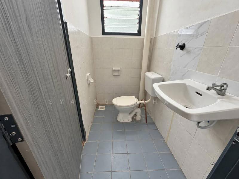 2-storey Terraced House for Sale in Banting (Selangor) - Syamsul Ilham - PropertyGuru.com.my