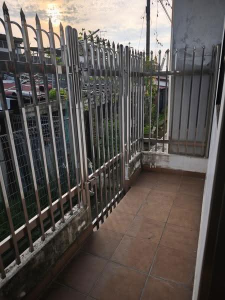 1-storey Terraced House for Sale in Taman Pelangi (Johor Bahru) - Misa Lim - Balcony - PropertyGuru.com.my