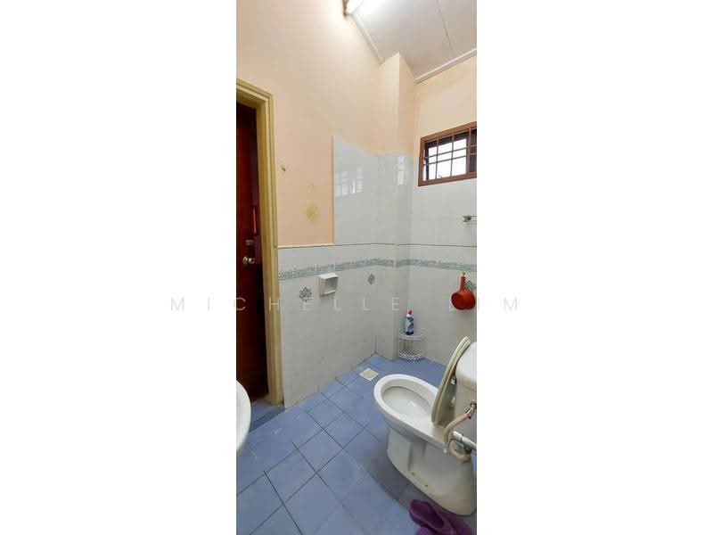 2-storey Terraced House for Sale in Taman Perling (Perling) - Michelle Lim - Bathroom - PropertyGuru.com.my