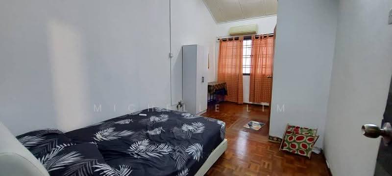 2-storey Terraced House for Sale in Taman Perling (Perling) - Michelle Lim - Bedroom - PropertyGuru.com.my