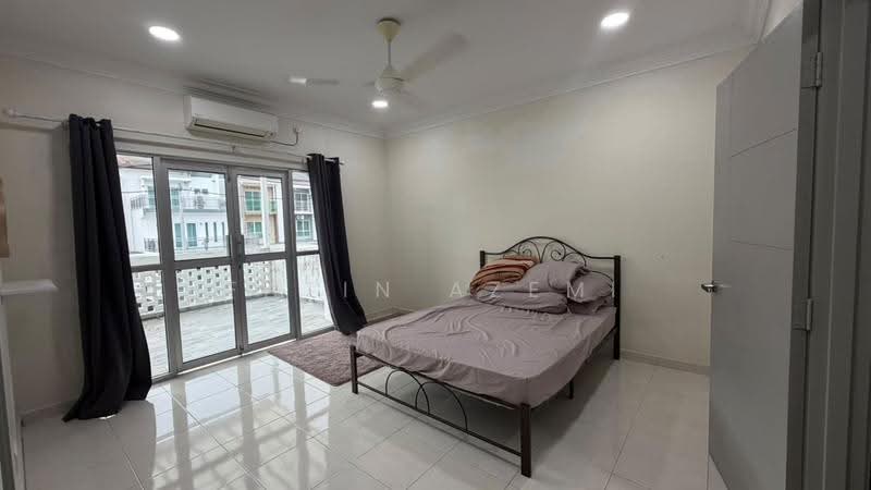Rumah Teres 3-Tingkat untuk Dijual di Kuala Selangor (Selangor) - Fatin Azemi - Bedroom - PropertyGuru.com.my