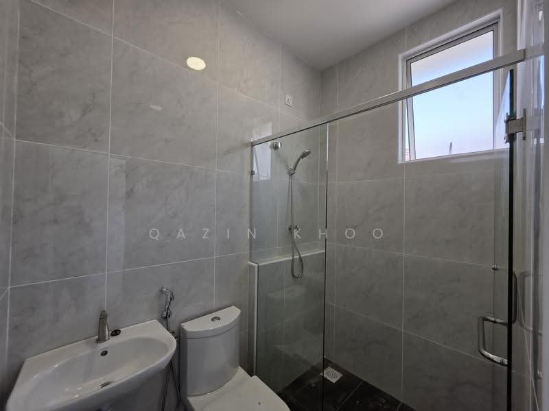 Rumah Teres 1.5-Tingkat untuk Disewa di Panorama Lapangan Perdana (Ipoh) - Qazin Khoo - Bathroom - PropertyGuru.com.my