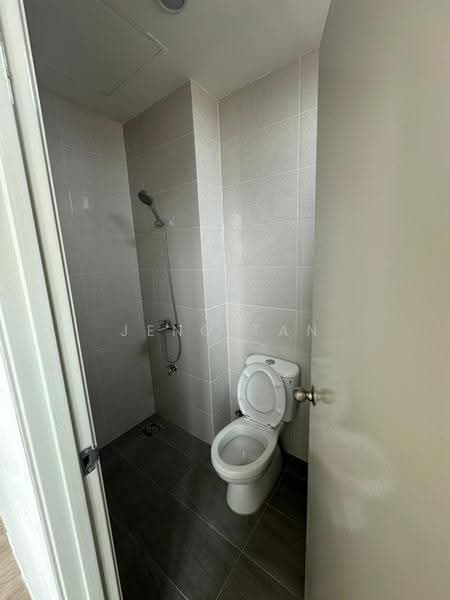 Service Residence for Rent at Abbertton Avenue - Jeno Tan - Bathroom - PropertyGuru.com.my