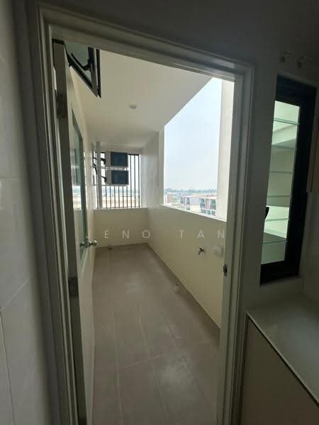 Service Residence for Rent at Abbertton Avenue - Jeno Tan - Balcony - PropertyGuru.com.my