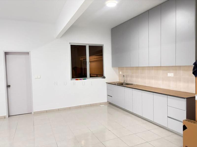 Condominium for Rent at Residensi Begonia - Nurul Zyra - Kitchen - PropertyGuru.com.my