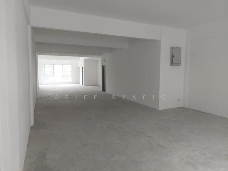Shop for Rent in Bandar Sunsuria (Sepang) - Ariff Syafiq - Interior - PropertyGuru.com.my