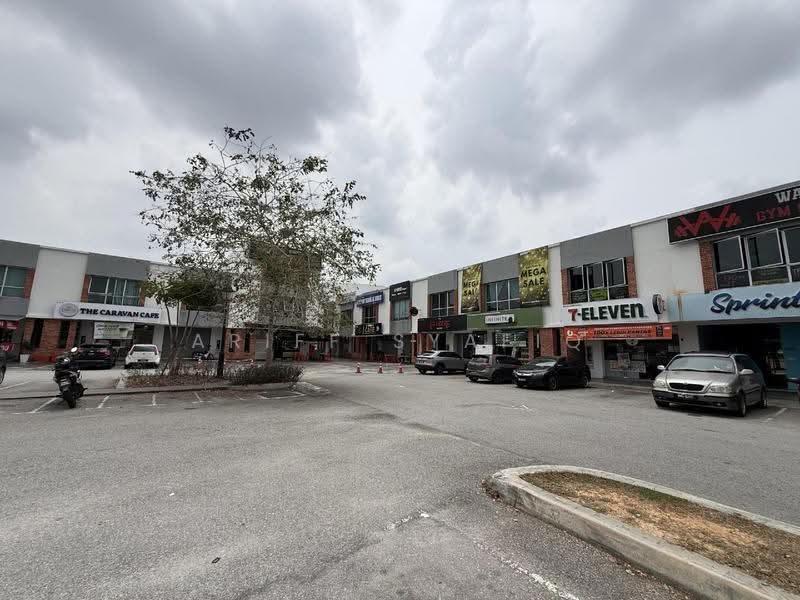 Shop for Rent in Bandar Sunsuria (Sepang) - Ariff Syafiq - Exterior - PropertyGuru.com.my