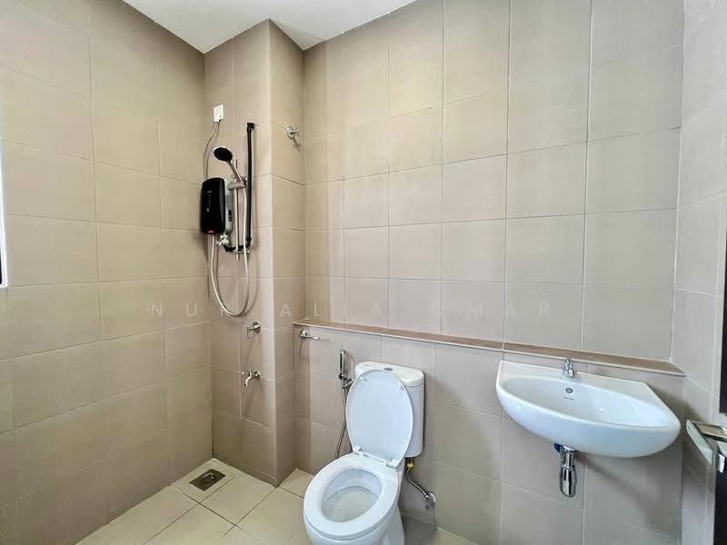 Rumah Teres untuk Dijual di Klang (Selangor) - Nur Alia Omar - Bathroom - PropertyGuru.com.my