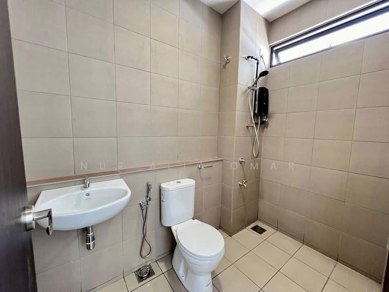 Rumah Teres untuk Dijual di Klang (Selangor) - Nur Alia Omar - Bathroom - PropertyGuru.com.my