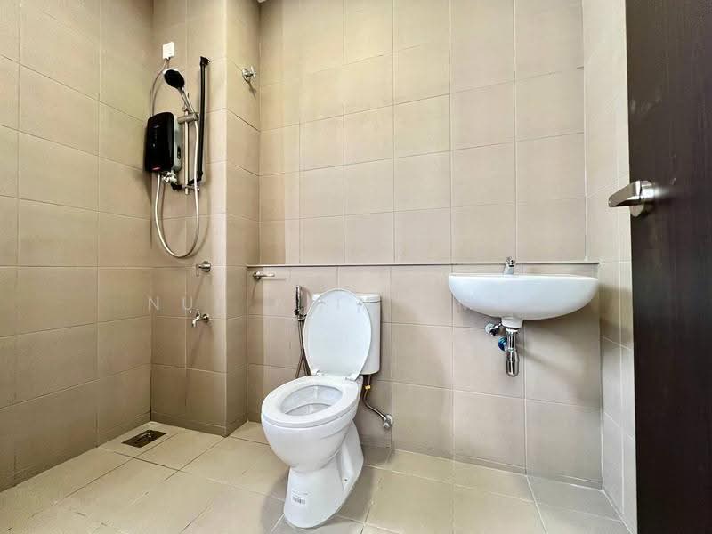 Rumah Teres untuk Dijual di Klang (Selangor) - Nur Alia Omar - Bathroom - PropertyGuru.com.my