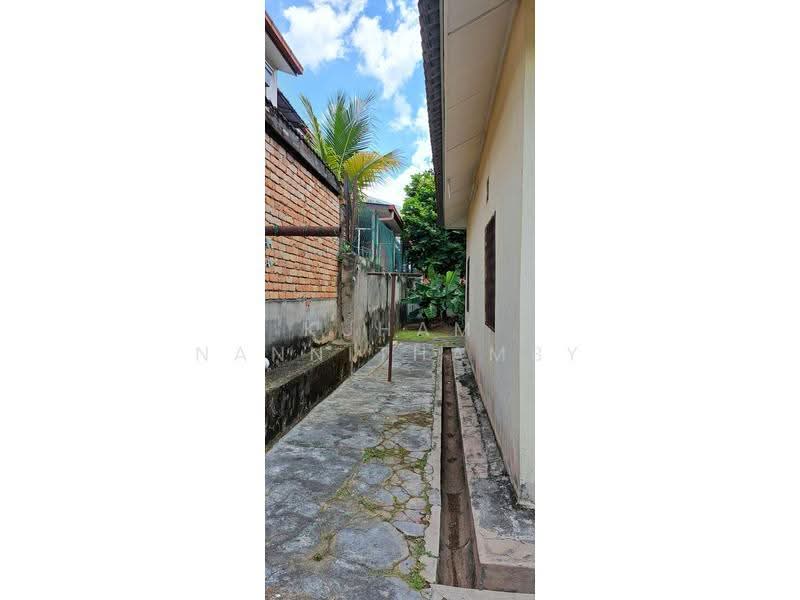 Bungalow House for Sale in Kajang (Selangor) - Kuham Nannithamby - Exterior - PropertyGuru.com.my