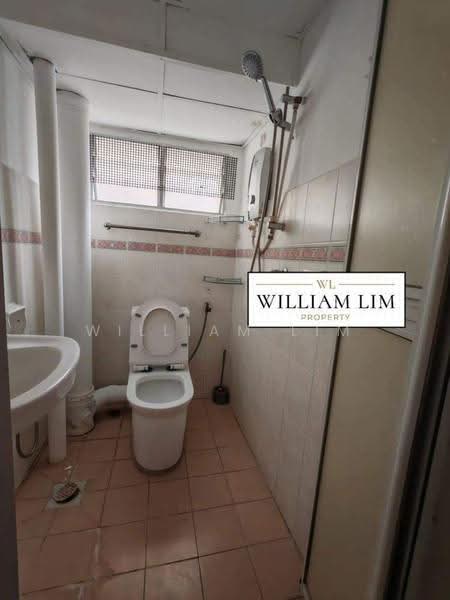Apartment for Rent at Taman Kristal - William Lim - Bathroom - PropertyGuru.com.my
