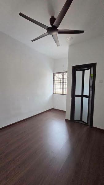 2-storey Terraced House for Sale in Bandar Puteri Klang (Klang) - Tom Lee - Interior - PropertyGuru.com.my