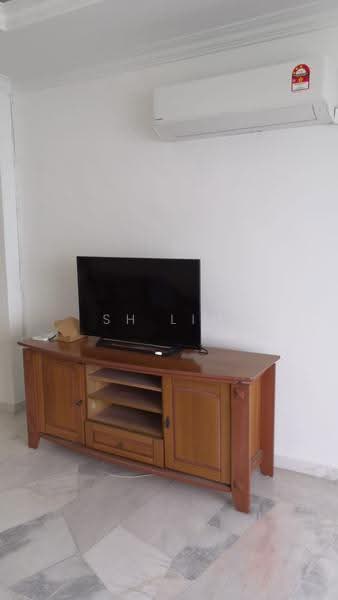 Kondominium untuk Disewa di 1 Persiaran Gurney - SH Lim - Living Room - PropertyGuru.com.my