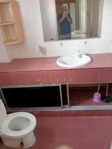 Condominium for Sale at Tiara Kelana - Melvyn Pinto - Bathroom - PropertyGuru.com.my