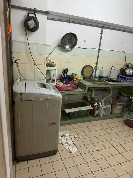 Apartment for Sale at Pandan Terrace Apartment - Candy Hee - Kitchen - PropertyGuru.com.my