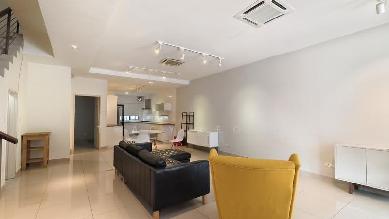 3-storey Terraced House for Sale in Kinrara Residence (Puchong) - Tracy Leong - Living Room - PropertyGuru.com.my