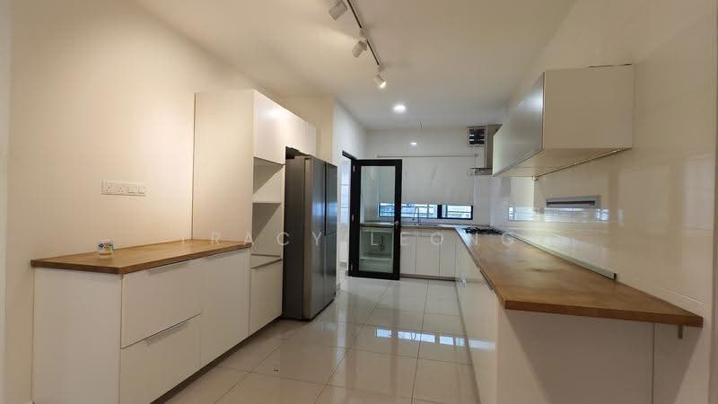 3-storey Terraced House for Sale in Kinrara Residence (Puchong) - Tracy Leong - Kitchen - PropertyGuru.com.my