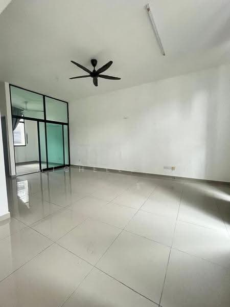 2-storey Terraced House for Sale in Bandar Seri Alam (Masai) - Michelle Lim - Living Room - PropertyGuru.com.my