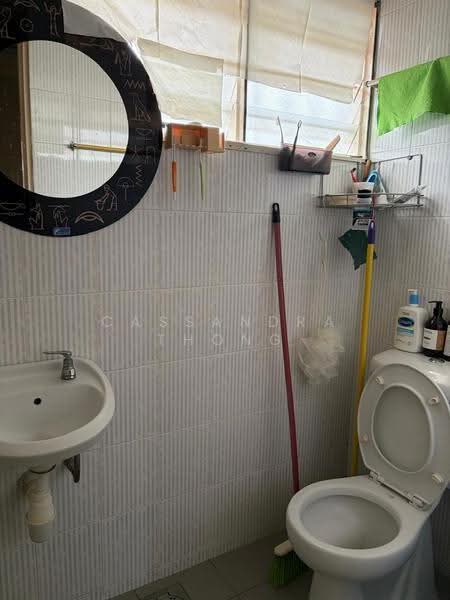 Terraced House for Sale in Taman Kepong Indah (Kepong) - Cassandra Thong - Bathroom - PropertyGuru.com.my