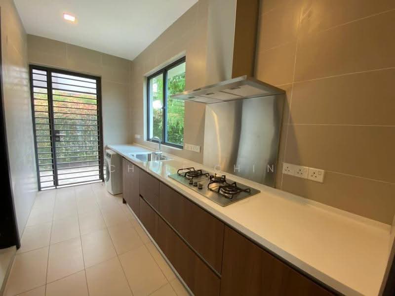 Semi-Detached House for Sale in Leisure Farm (Gelang Patah) - Chloe Chin - Kitchen - PropertyGuru.com.my