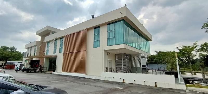 3-storey Terraced House for Sale in Kinrara Residence (Puchong) - Tracy Leong - Exterior - PropertyGuru.com.my