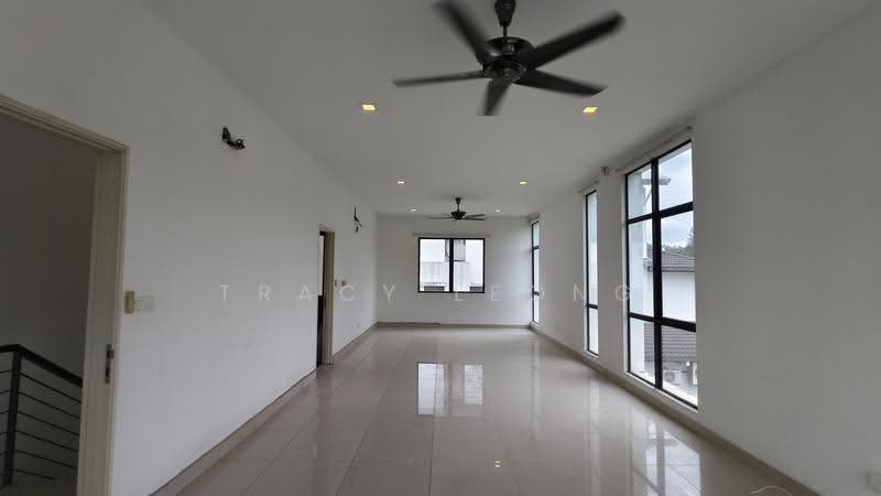 3-storey Terraced House for Sale in Kinrara Residence (Puchong) - Tracy Leong - Living Room - PropertyGuru.com.my